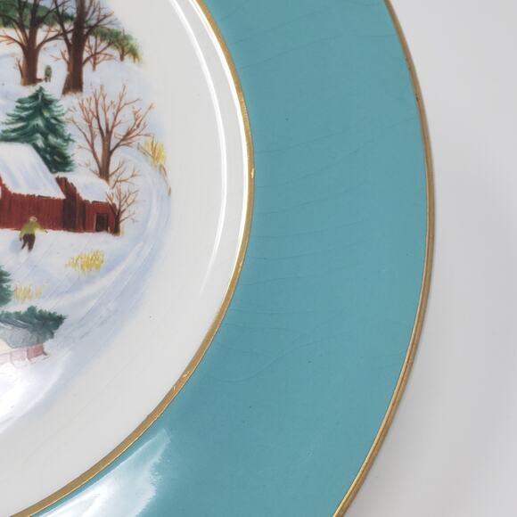 Avon 1973 22K Gold Christmas On The Farm Holiday Plate Vintage By Enoch Wedgwood - Picture 2 of 7
